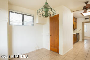 5437 E 18th St, Tucson, AZ 85711 photo 8