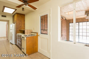 5437 E 18th St, Tucson, AZ 85711 photo 7