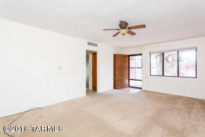 5437 E 18th St, Tucson, AZ 85711 photo 4