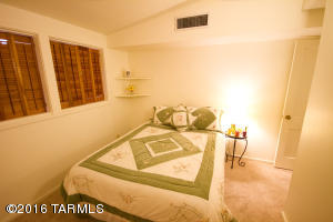 2039 E 32nd St, Tucson, AZ 85713 photo 13