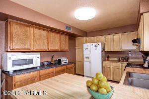 8433 E Ruby Dr, Tucson, AZ 85730 photo 8