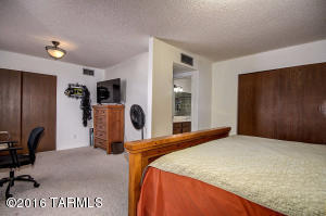 8433 E Ruby Dr, Tucson, AZ 85730 photo 21