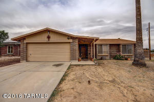 8433 E Ruby Dr, Tucson, AZ 85730 photo 1