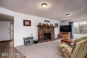 8433 E Ruby Dr, Tucson, AZ 85730 photo 4