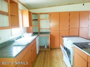 1113 S Collins Ln, Willcox, AZ 85643 photo 9