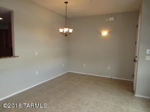 2018 E River Rd #103, Tucson, AZ 85718 photo 4