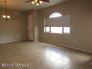 2018 E River Rd #103, Tucson, AZ 85718 photo 3