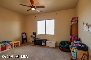 845 S Eynon Pl, Vail, AZ 85641 photo 9