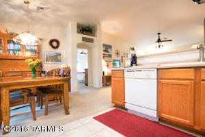 644 E Blue Rock Way, Vail, AZ 85641 photo 9