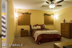 5042 E Kittentails, Tucson, AZ 85756 photo 11