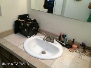 6452 E Brian Kent, Tucson, AZ 85710 photo 7