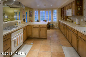 8024 E Gary Ct, Tucson, AZ 85715 photo 15