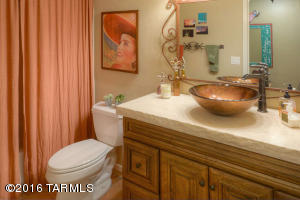8024 E Gary Ct, Tucson, AZ 85715 photo 26