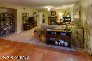 8024 E Gary Ct, Tucson, AZ 85715 photo 14