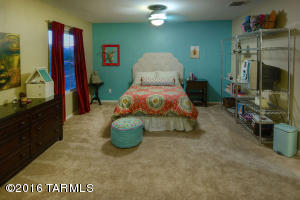 8024 E Gary Ct, Tucson, AZ 85715 photo 29