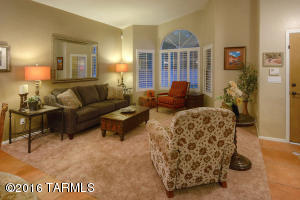8024 E Gary Ct, Tucson, AZ 85715 photo 12