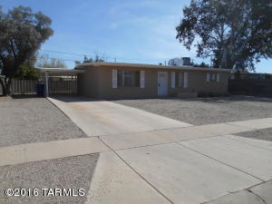 6314 E Colgate Dr, Tucson, AZ 85710 photo 6