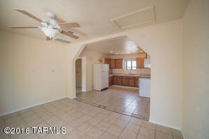 27 E Schilling Pl, Tucson, AZ 85706 photo 14