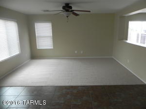 3538 E Farrier Dr, Tucson, AZ 85739 photo 4