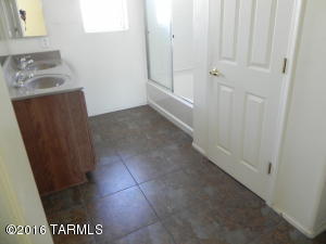 3538 E Farrier Dr, Tucson, AZ 85739 photo 16