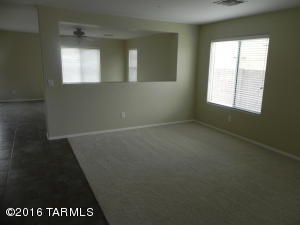 3538 E Farrier Dr, Tucson, AZ 85739 photo 2