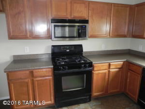 3538 E Farrier Dr, Tucson, AZ 85739 photo 8