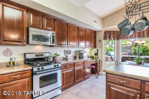 10562 E Bridgeport St, Tucson, AZ 85747 photo 21