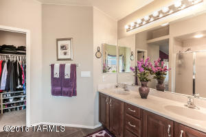 10562 E Bridgeport St, Tucson, AZ 85747 photo 41