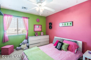10562 E Bridgeport St, Tucson, AZ 85747 photo 33
