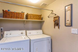 10562 E Bridgeport St, Tucson, AZ 85747 photo 28