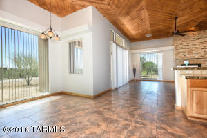 13720 S Galloping Dee Ct, Vail, AZ 85641 photo 7