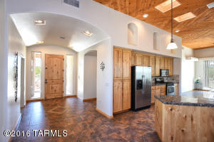 13720 S Galloping Dee Ct, Vail, AZ 85641 photo 2
