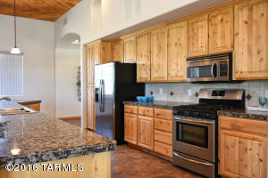 13720 S Galloping Dee Ct, Vail, AZ 85641 photo 6