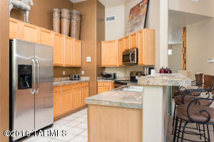 7665 E Palace Park Loop, Tucson, AZ 85710 photo 9