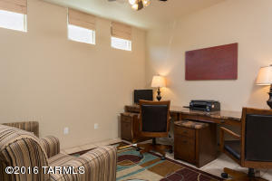 7665 E Palace Park Loop, Tucson, AZ 85710 photo 16