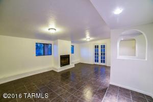 3301 E 23rd St, Tucson, AZ 85713 photo 2