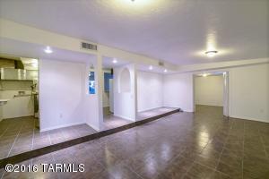 3301 E 23rd St, Tucson, AZ 85713 photo 17