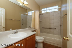 1583 E Painted Colt Loop, Tucson, AZ 85719 photo 17