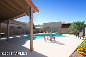 1583 E Painted Colt Loop, Tucson, AZ 85719 photo 10