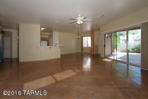 1583 E Painted Colt Loop, Tucson, AZ 85719 photo 15