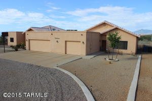 638 N Solar Dr, Vail, AZ 85641 photo 3
