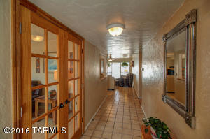 7731 E Cloud Rd, Tucson, AZ 85750 photo 3
