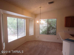10031 E Watson Dr, Tucson, AZ 85730 photo 4
