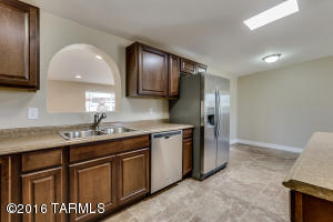 6110 E 30th St, Tucson, AZ 85711 photo 6