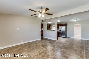 6110 E 30th St, Tucson, AZ 85711 photo 13