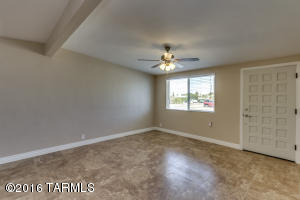 6110 E 30th St, Tucson, AZ 85711 photo 15