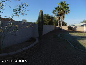8885 E Apache Well Pl, Tucson, AZ 85730 photo 31