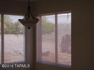 8885 E Apache Well Pl, Tucson, AZ 85730 photo 13