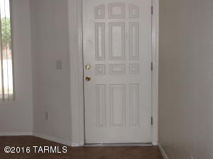 8885 E Apache Well Pl, Tucson, AZ 85730 photo 16