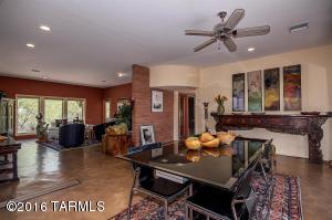 6600 E Circulo Invierno, Tucson, AZ 85750 photo 14